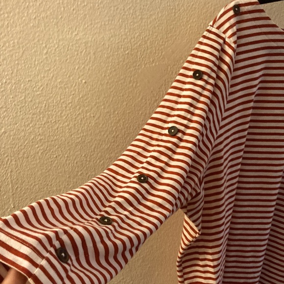 Rust and cream striped blouse with brown buttons - Picture 2 of 3